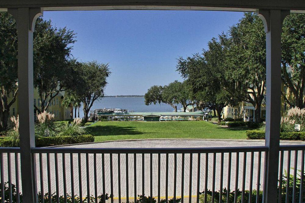 Lakeside Inn On Lake Dora เมาท์ดอรา ภายนอก รูปภาพ